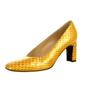 STUART WEITZMAN Animal Print Pumps high heels slip on sexy dressy shoes Size: 8